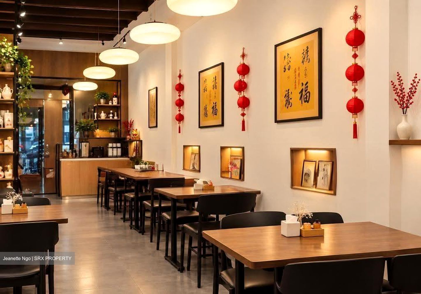 Arianna Hotel (D8), Retail #614485451